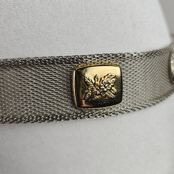 Vintage 90's Two Tone, Gold & Silver Mesh Belt, 40"L X 1 1/4"W - Picture 4 of 11